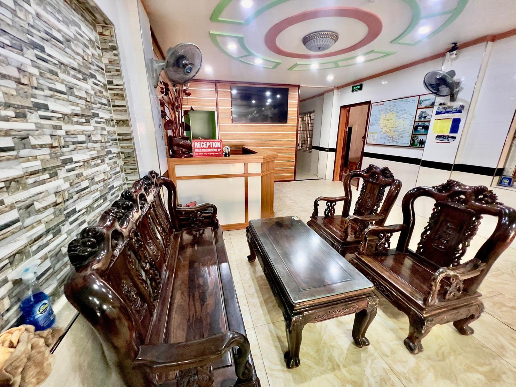 Manh Vuong Hotel Catba Dong Khe Sau Exteriér fotografie