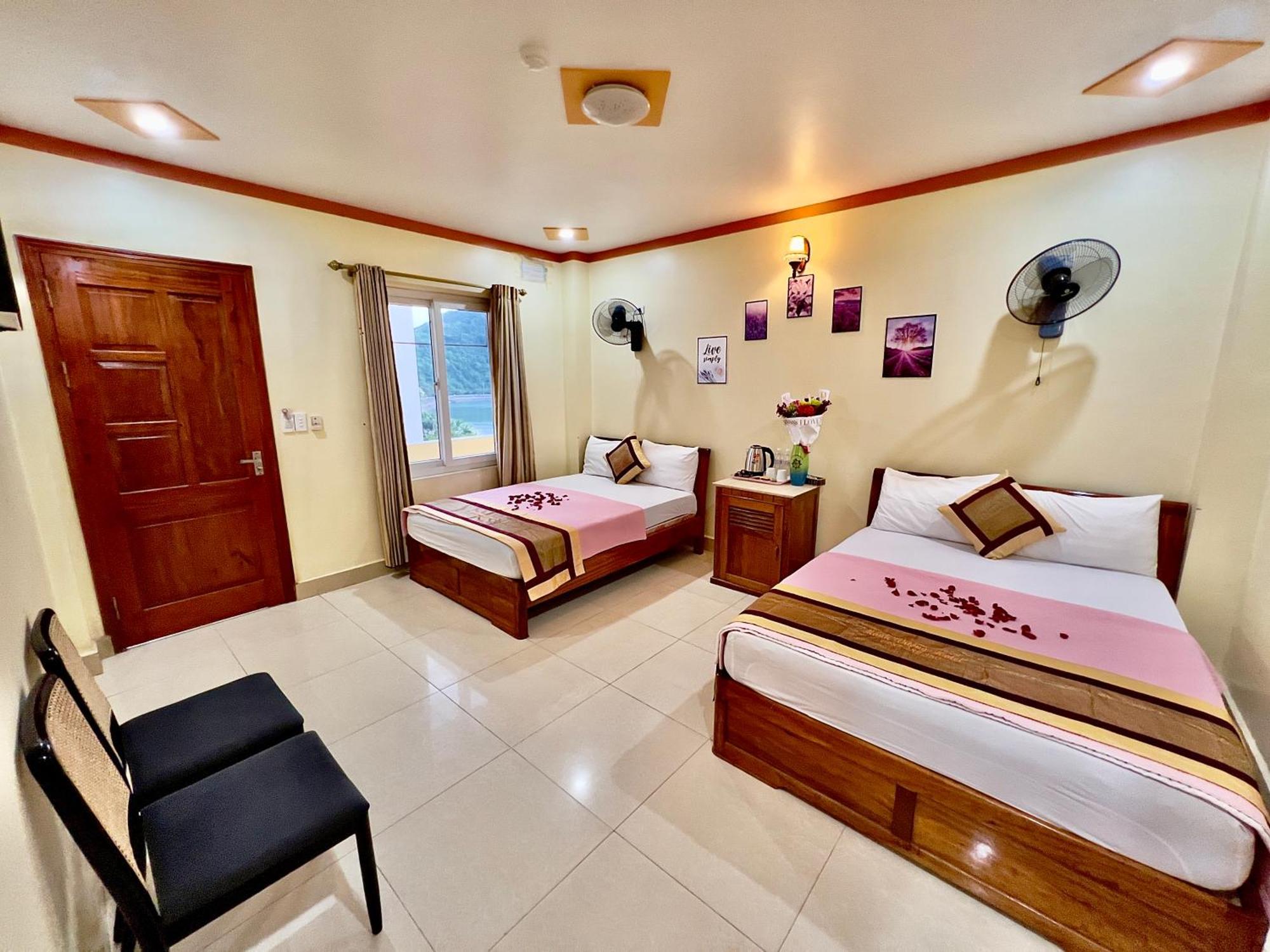 Manh Vuong Hotel Catba Dong Khe Sau Exteriér fotografie