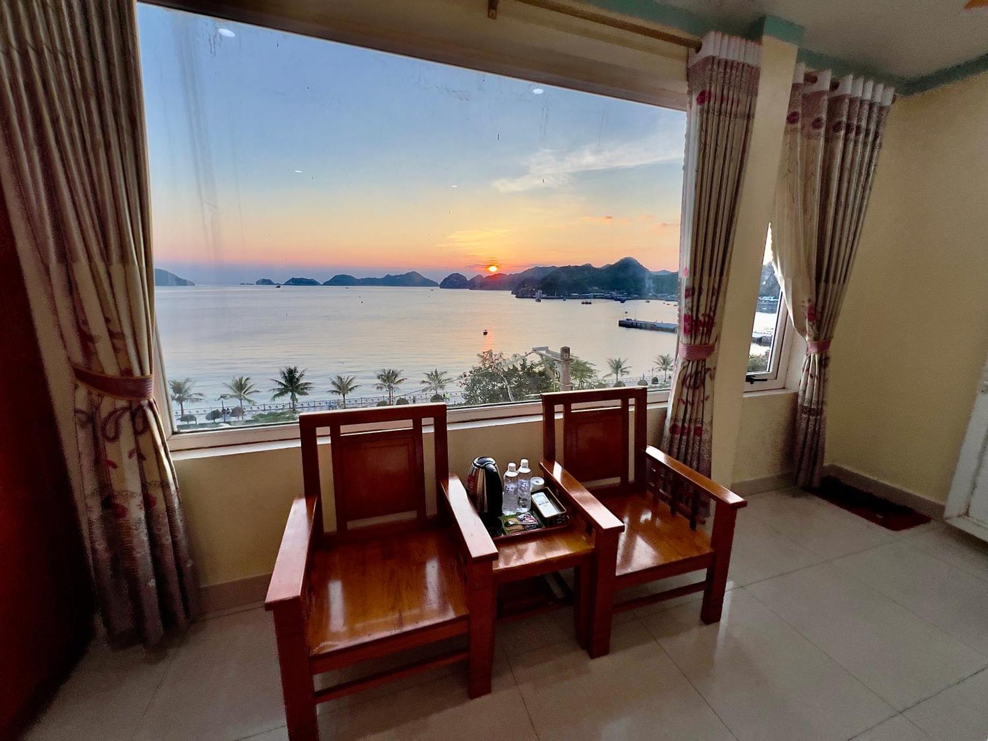Manh Vuong Hotel Catba Dong Khe Sau Exteriér fotografie