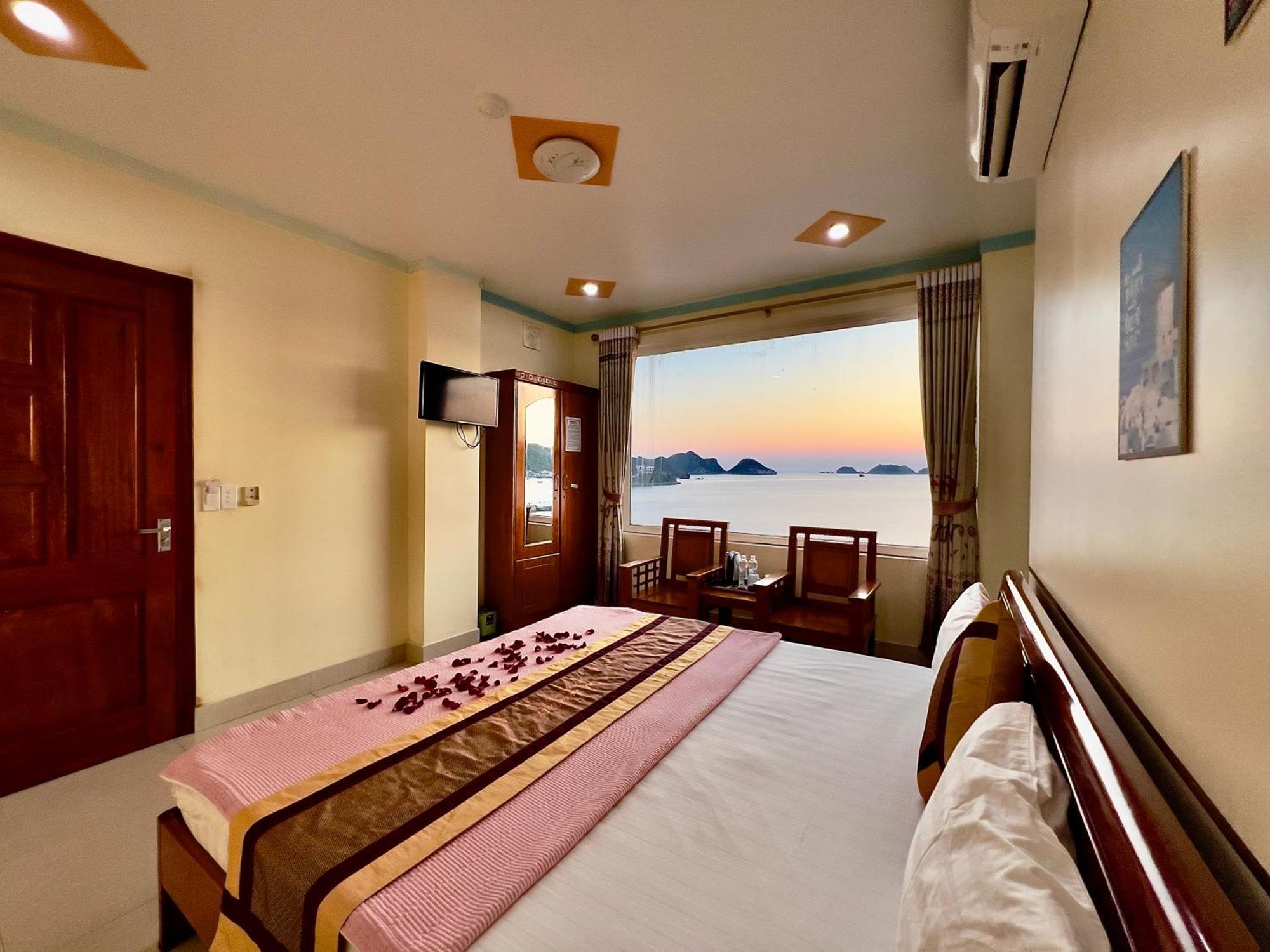 Manh Vuong Hotel Catba Dong Khe Sau Exteriér fotografie